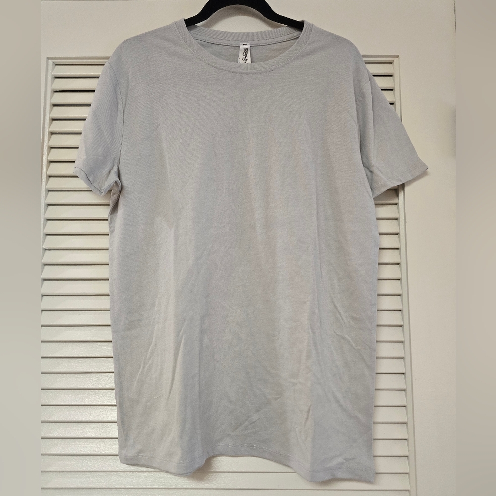 Marky G Apparel - (NWOT) Men's Light Grey Short-Sleeve Lightweight T-Shirt